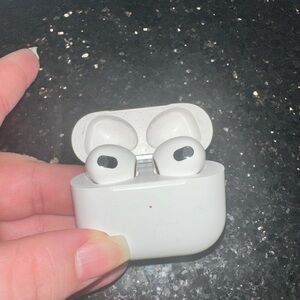 Apple AirPods